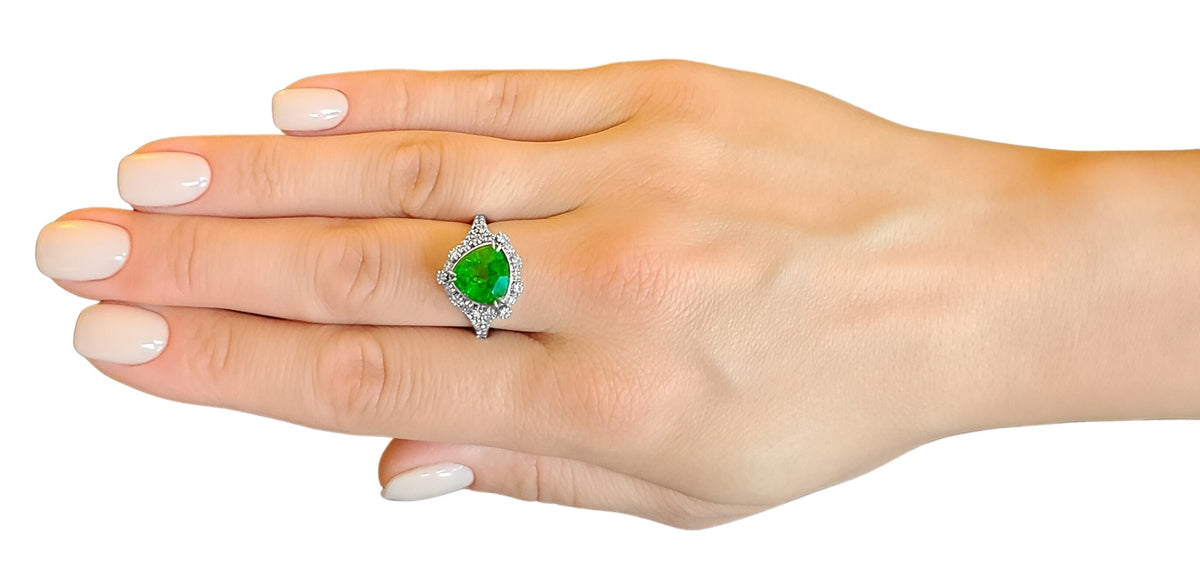 Tsavorite ring diamond 14k gold grossular garnet 5.00ctw gia certified triangular cut