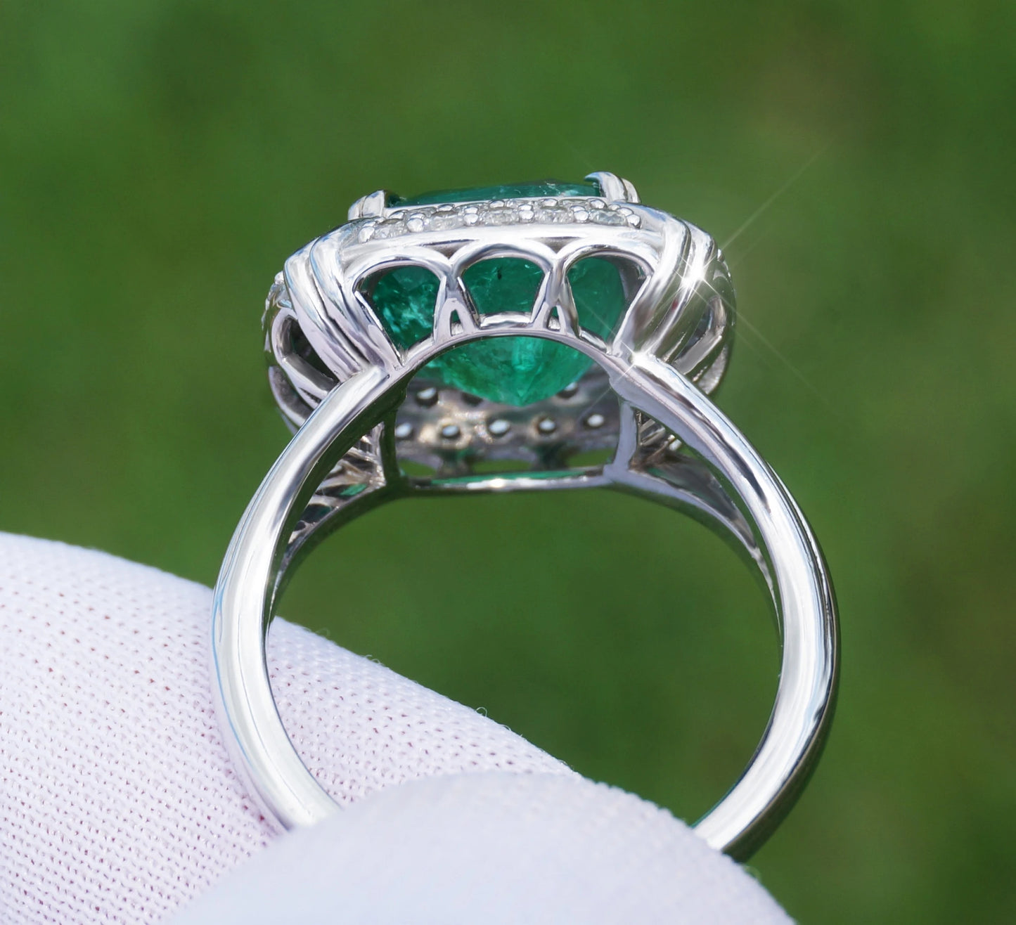 Emerald ring diamond white gold 14k green cushion 5.60ctw gia certified