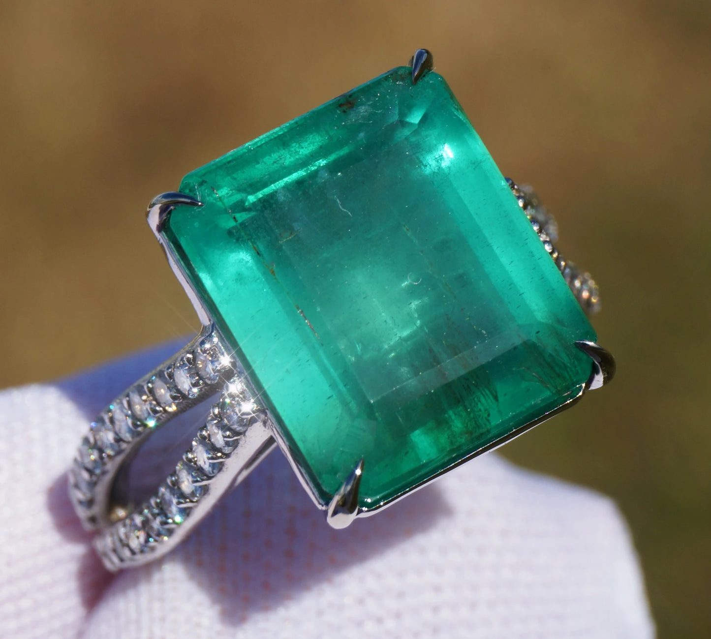 Emerald ring diamond white gold 14k gia certified 9.85ctw split shank solitaire