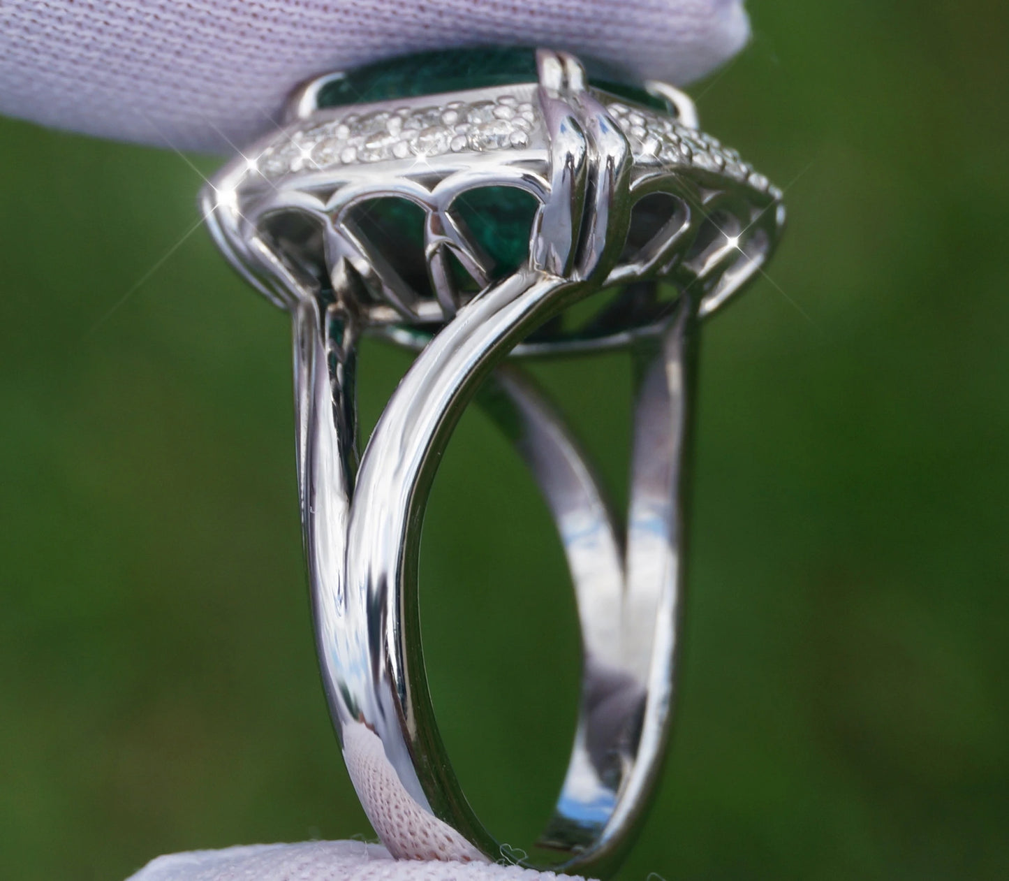 Emerald ring diamond white gold 14k green cushion 5.60ctw gia certified