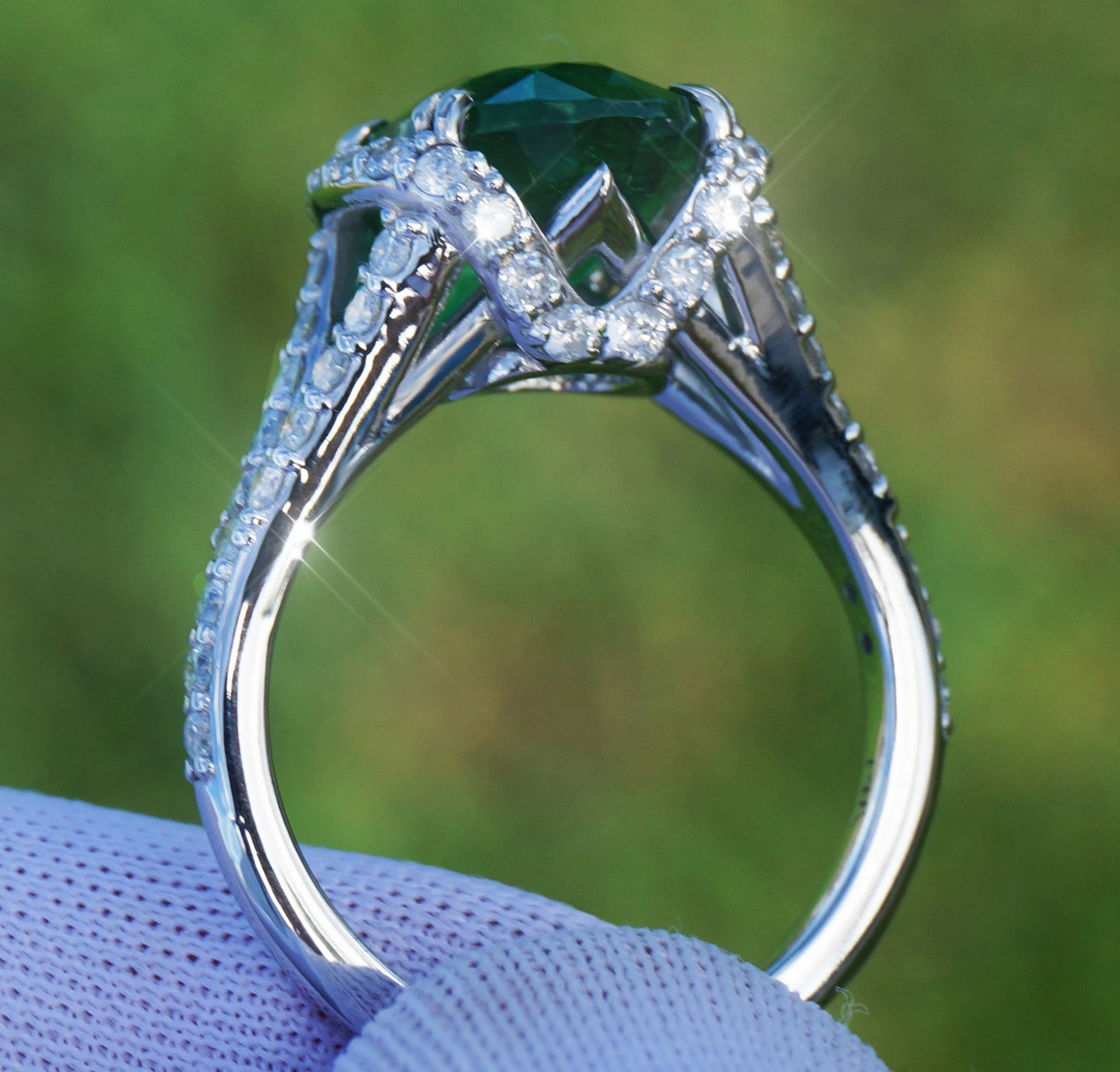 Tsavorite ring diamond 14k white gold 5.25ctw gia certified green oval cut