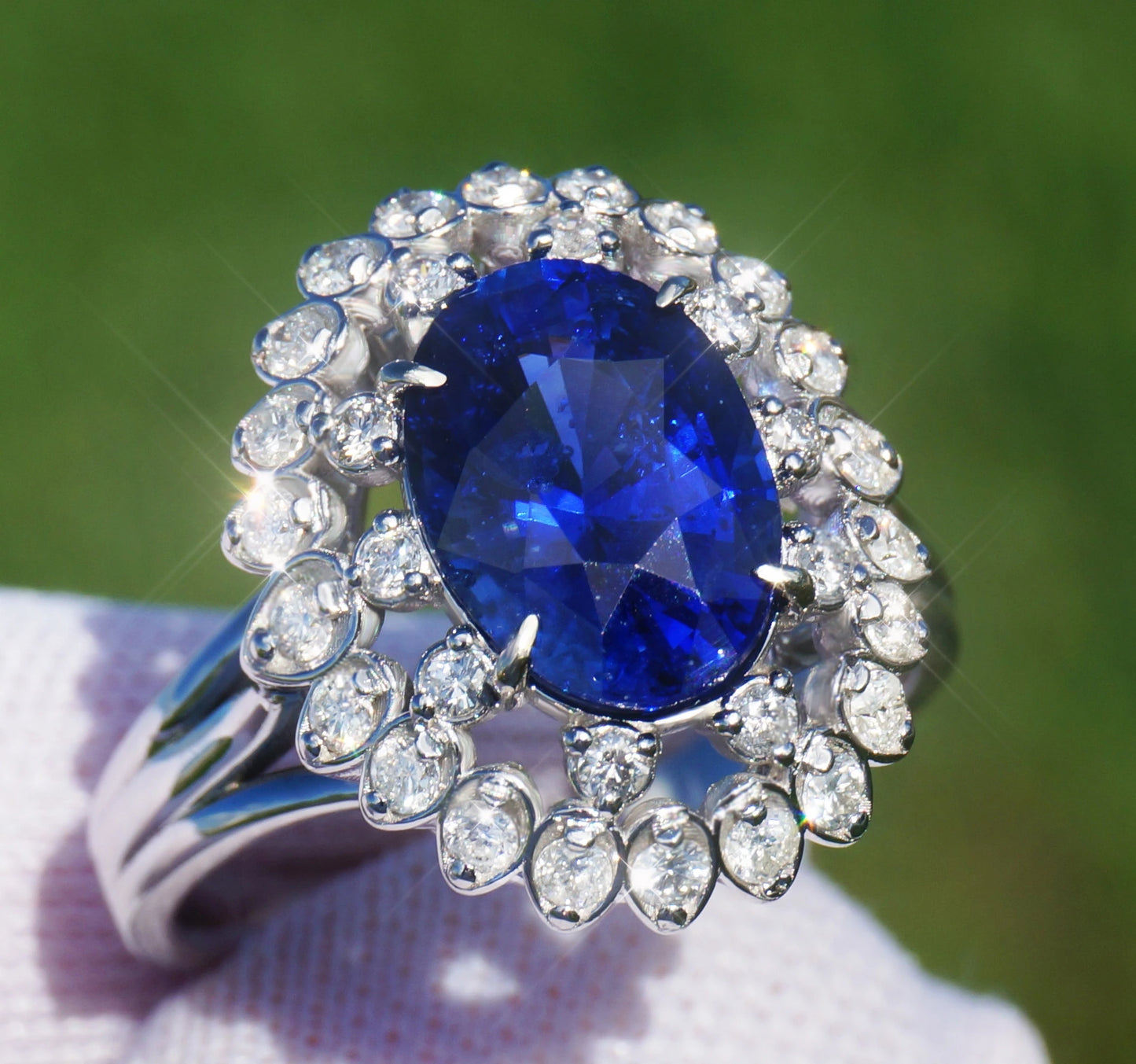 Sapphire gold 14k ring diamond ceylon sri-lanka oval blue 3.82ctw gia certified