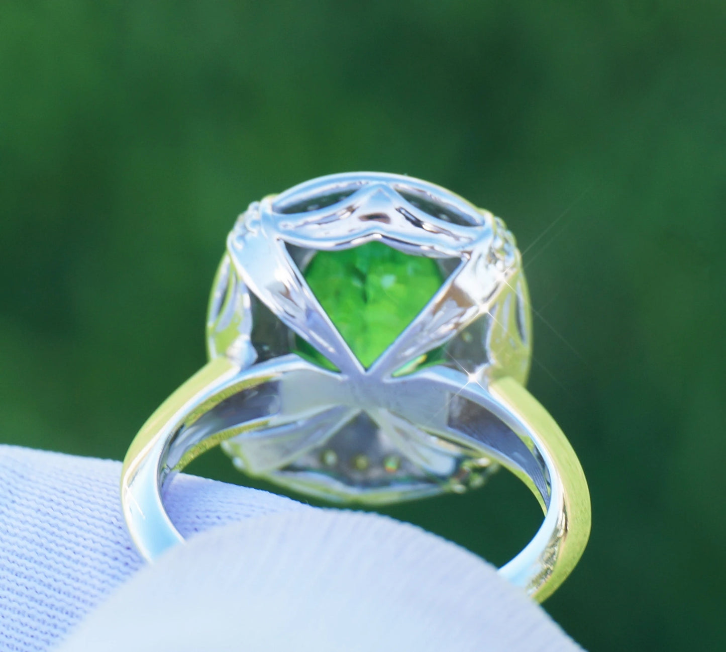 Tsavorite ring diamond gold white 14k grossular garnet green oval cut 4.30ctw certified
