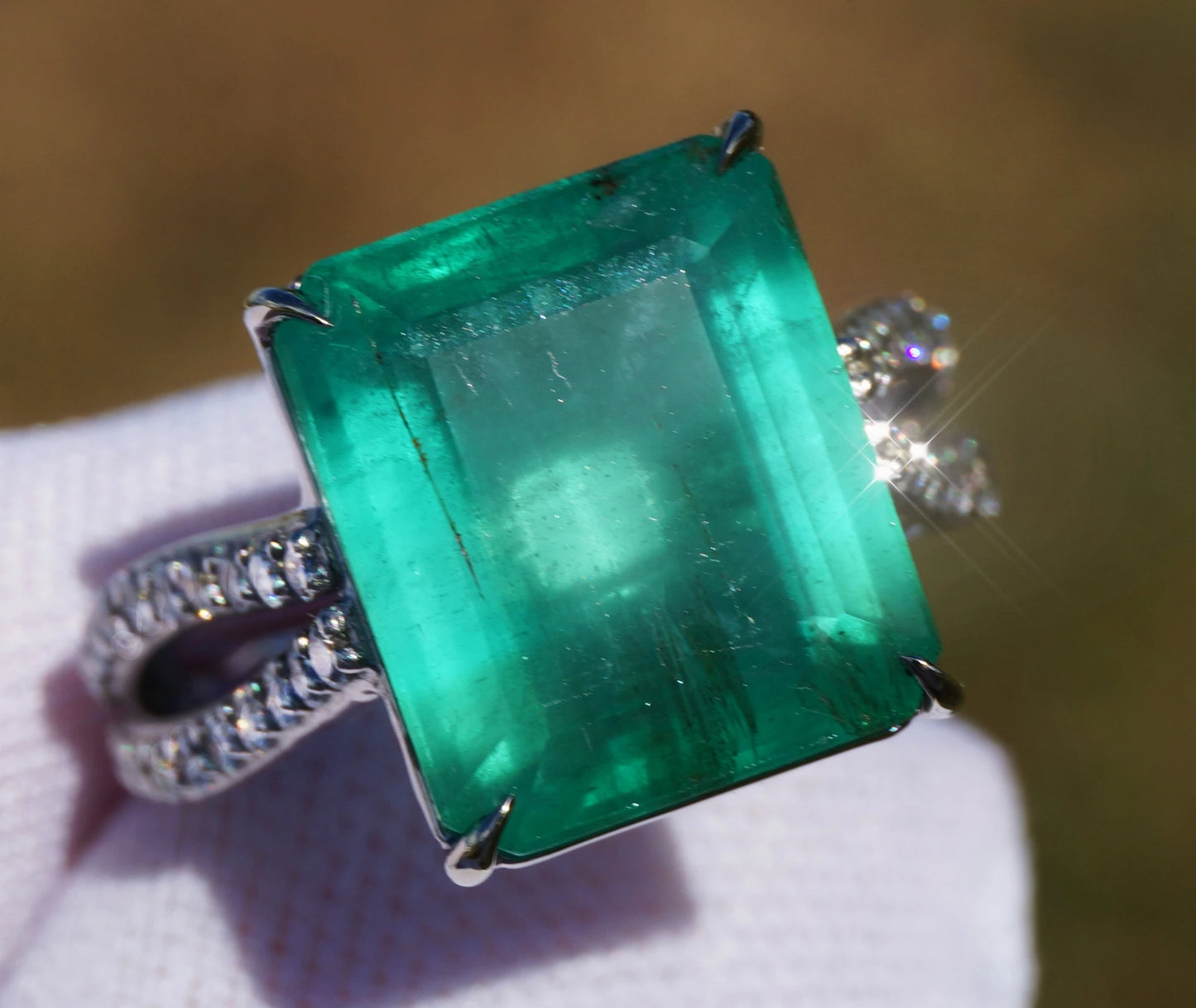 Emerald ring diamond white gold 14k gia certified 9.85ctw split shank solitaire