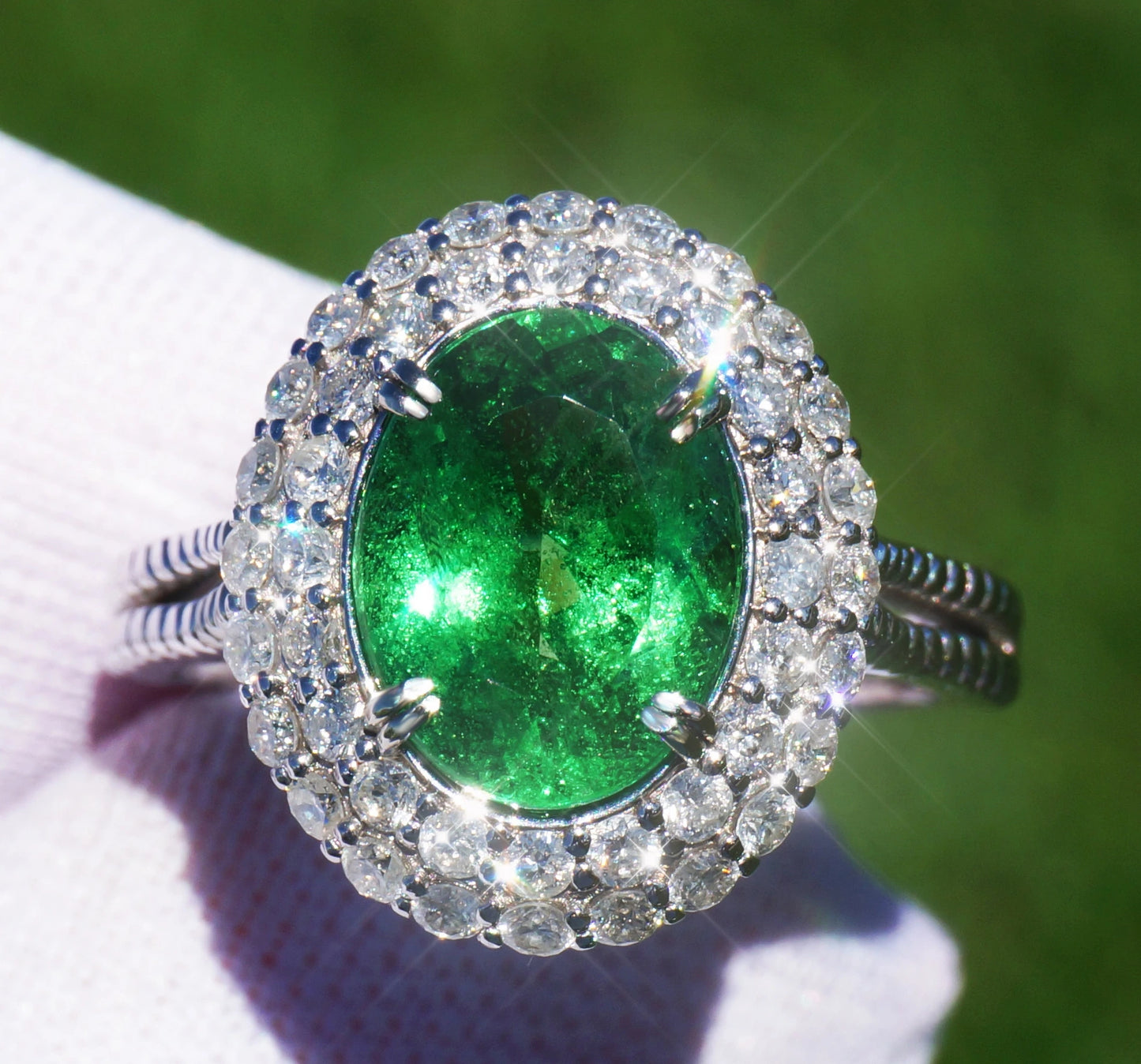 ring Tsavorite diamond white gold 14k gia certified 3.88ctw green oval cut garnet