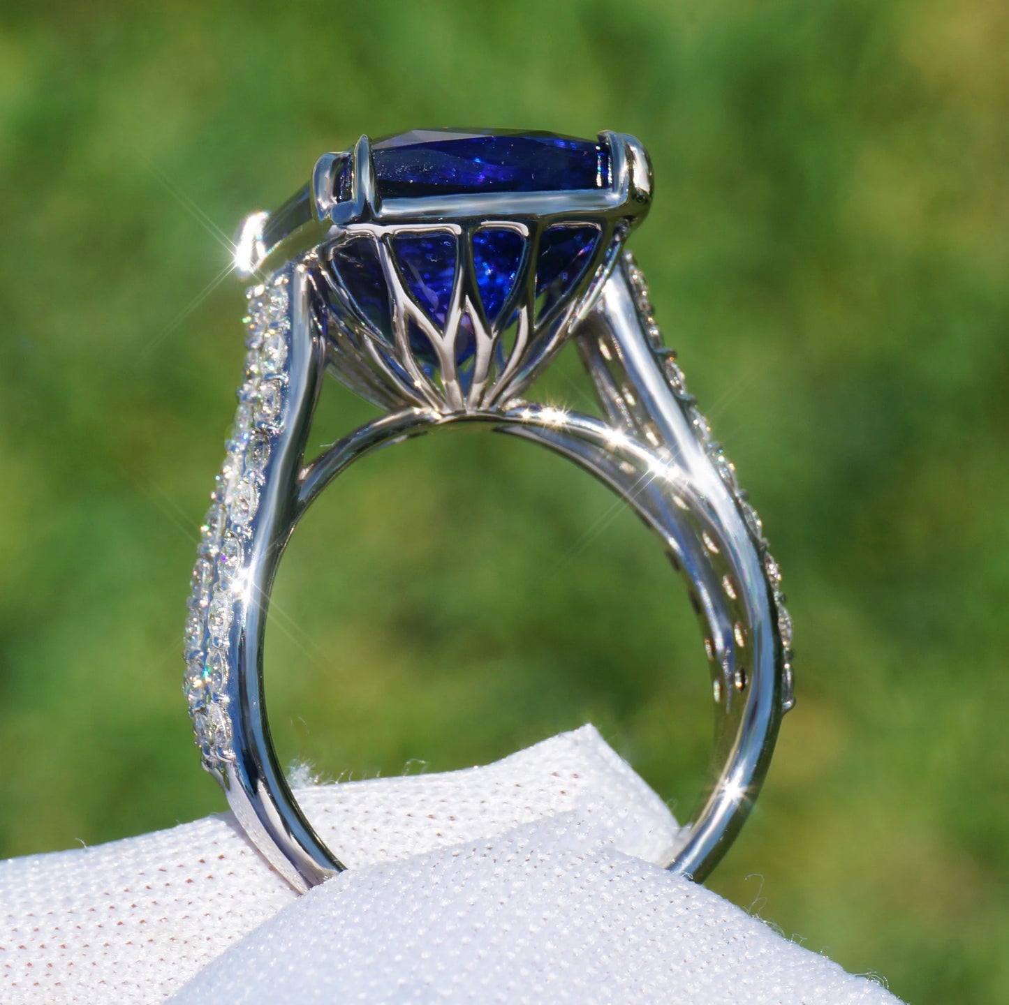 Tanzanite & diamond ring white gold white 14k no heat gia certified 10.86ctw