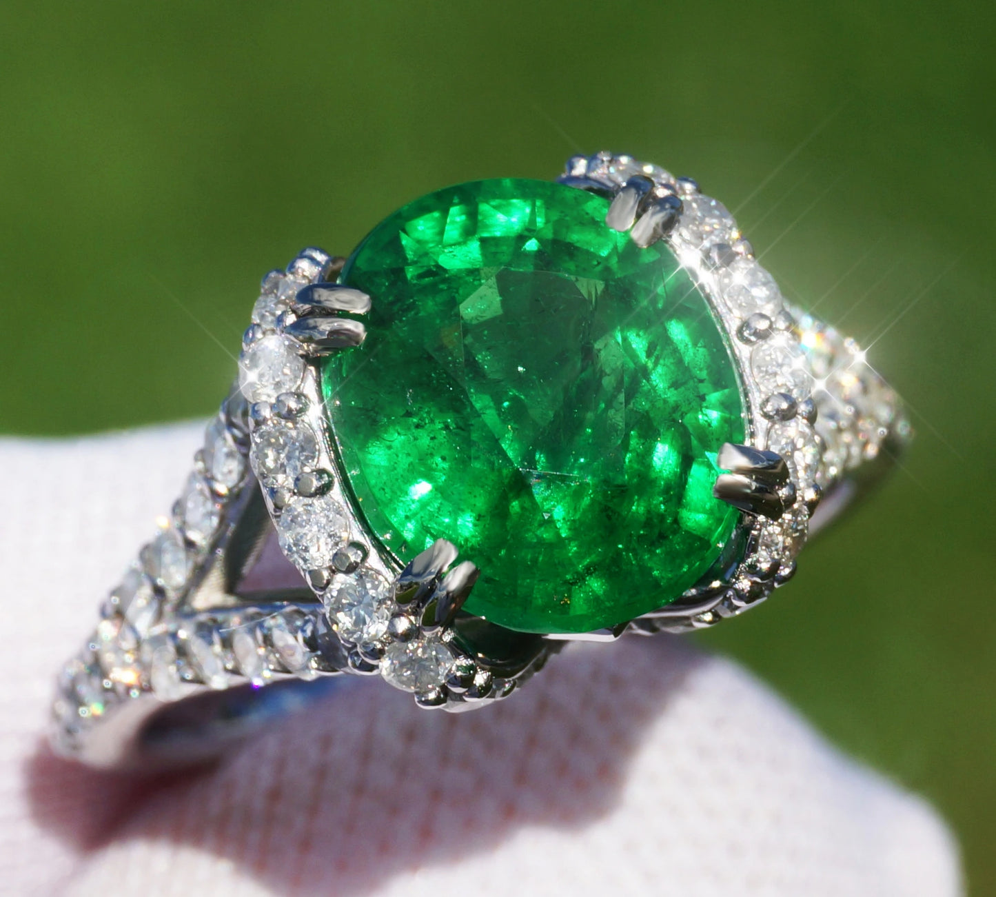 Tsavorite ring diamond 14k white gold 5.25ctw gia certified green oval cut