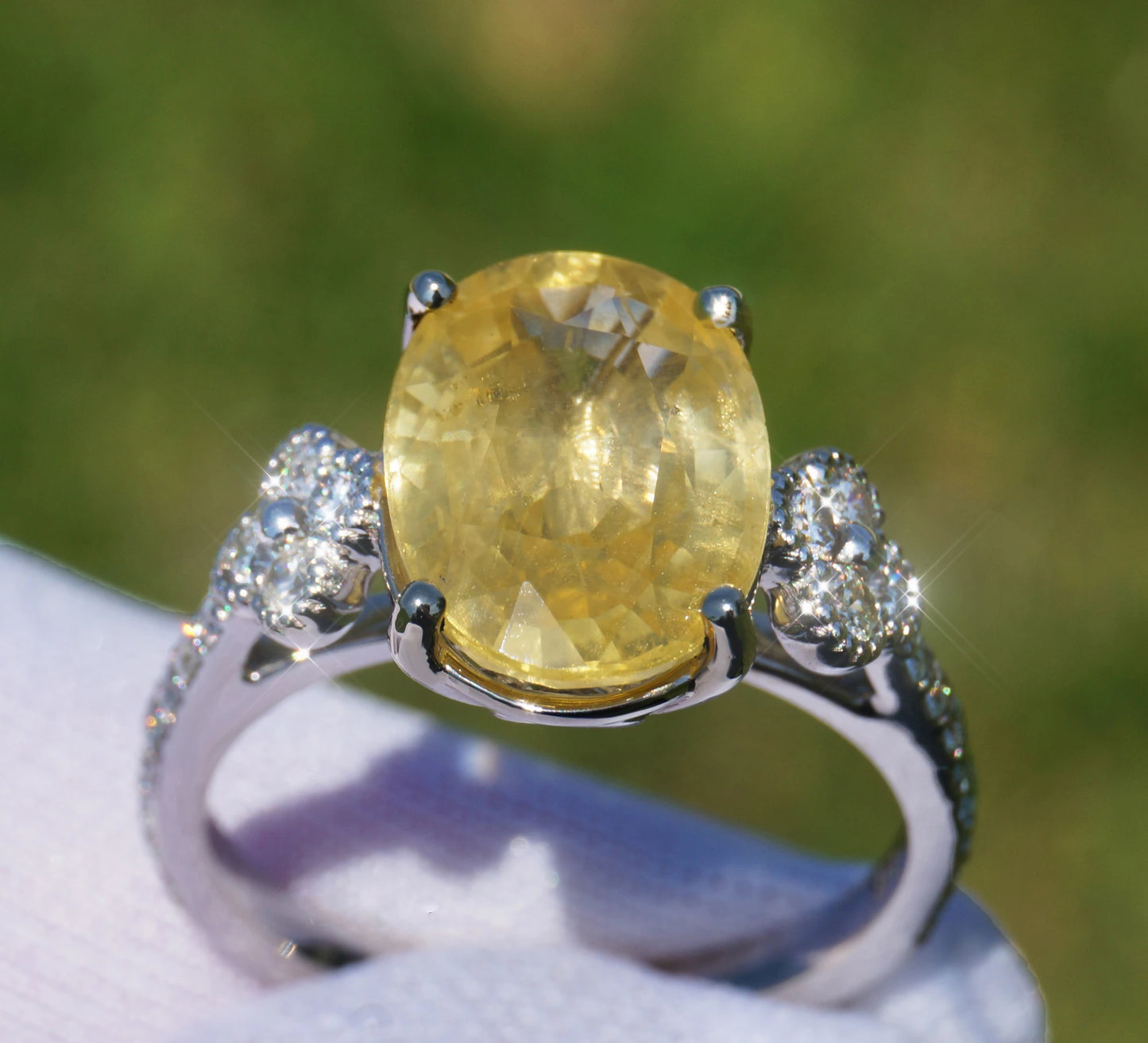 yellow Sapphire & diamond ring white gold 14k sri lanka oval cut gia certified 5.79ctw