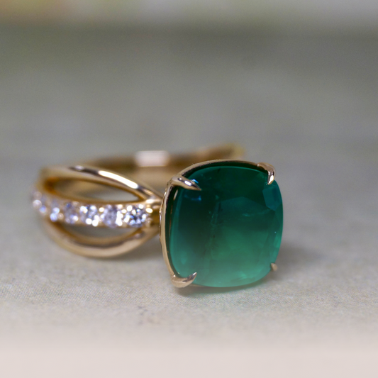 What Emerald carat size to choose?