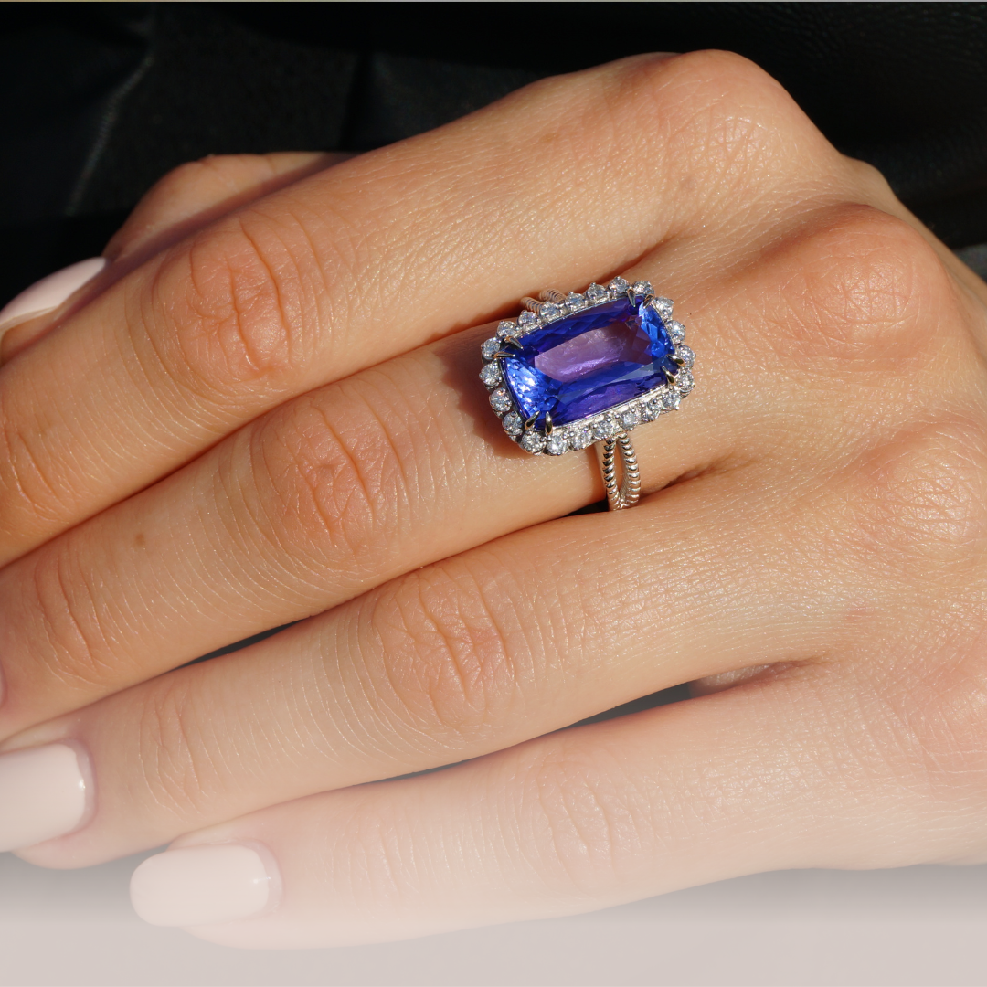 What tanzanite are considered most valuable?