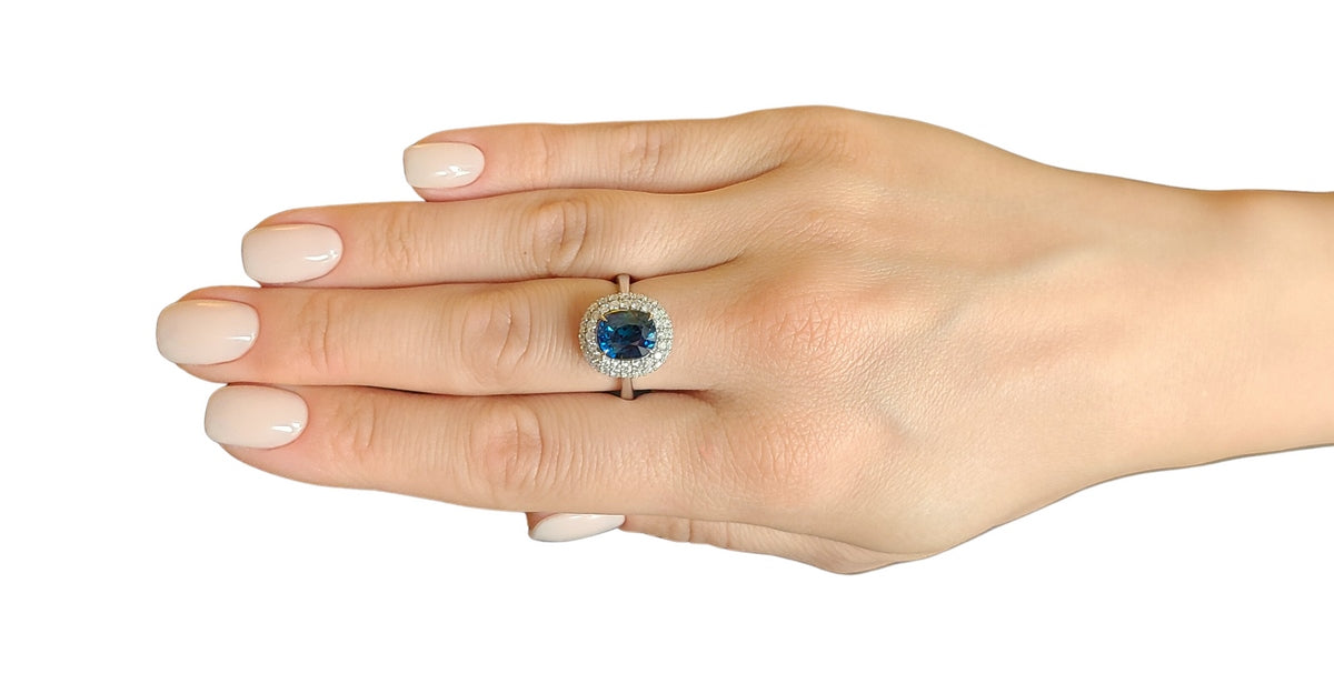 Pompeii3 1ct Halo Genuine Blue Sapphire Diamond Engagement Ring 14k White  Gold - Size 10 : Target