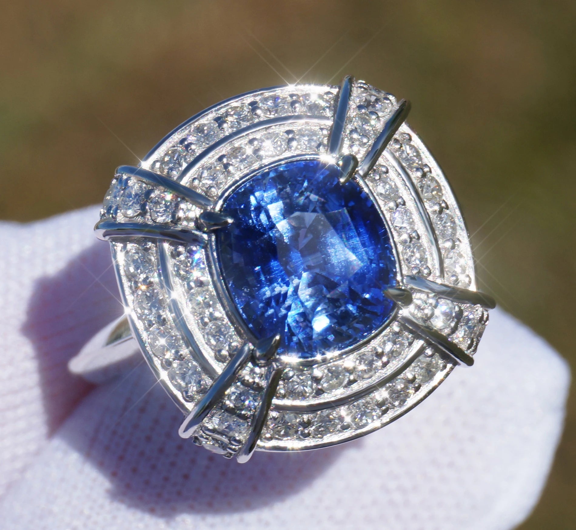 4.78ct Oval Blue Sapphire and Diamond Precious Color Ring – JB Star