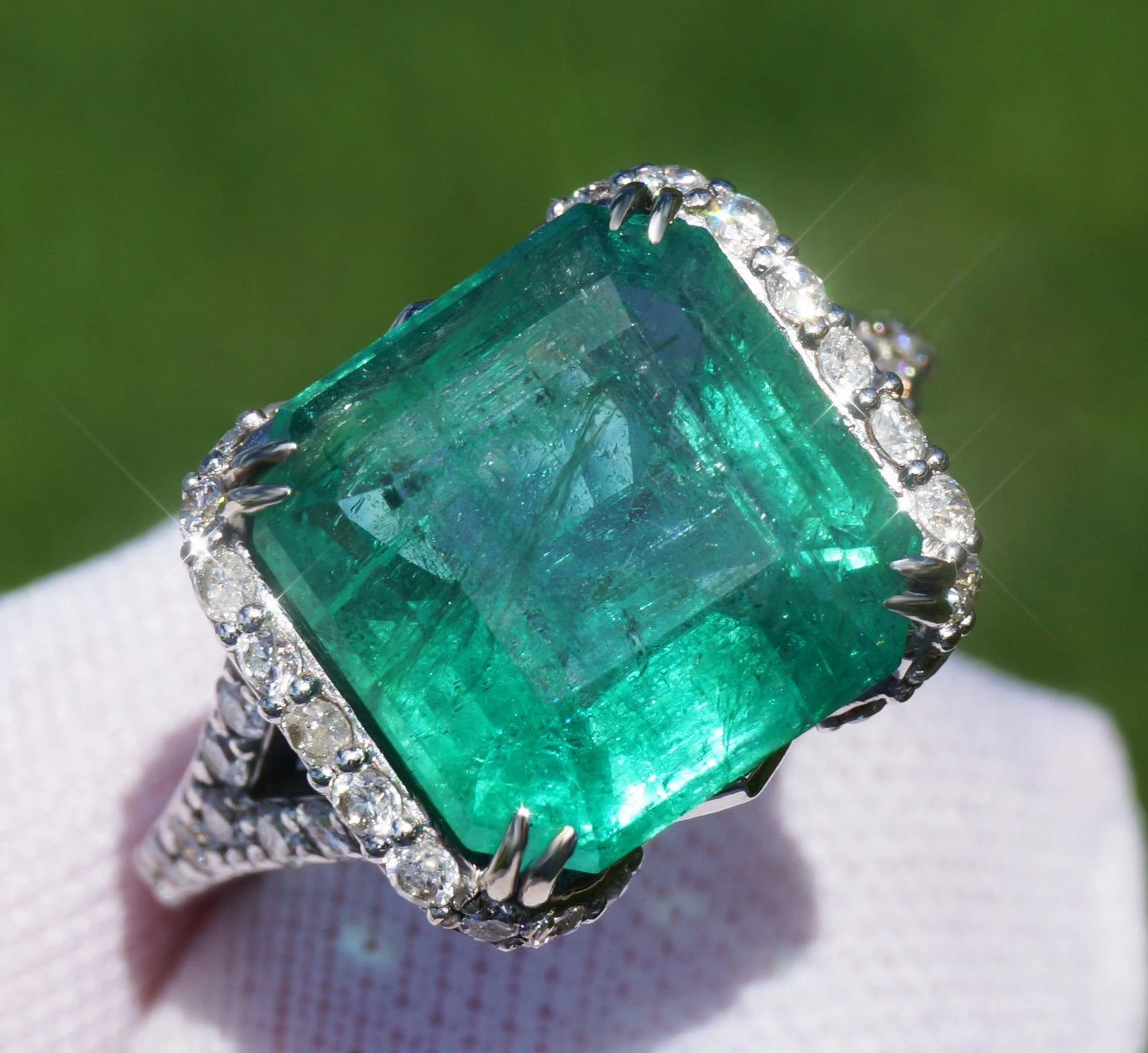 ring Emerald diamond white gold 14k green split shank 8.35ctw gia certified