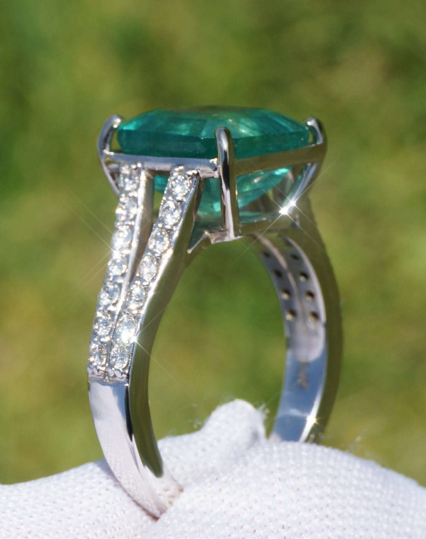 Emerald & diamond ring dold 14k white gia certified 6.63ctw