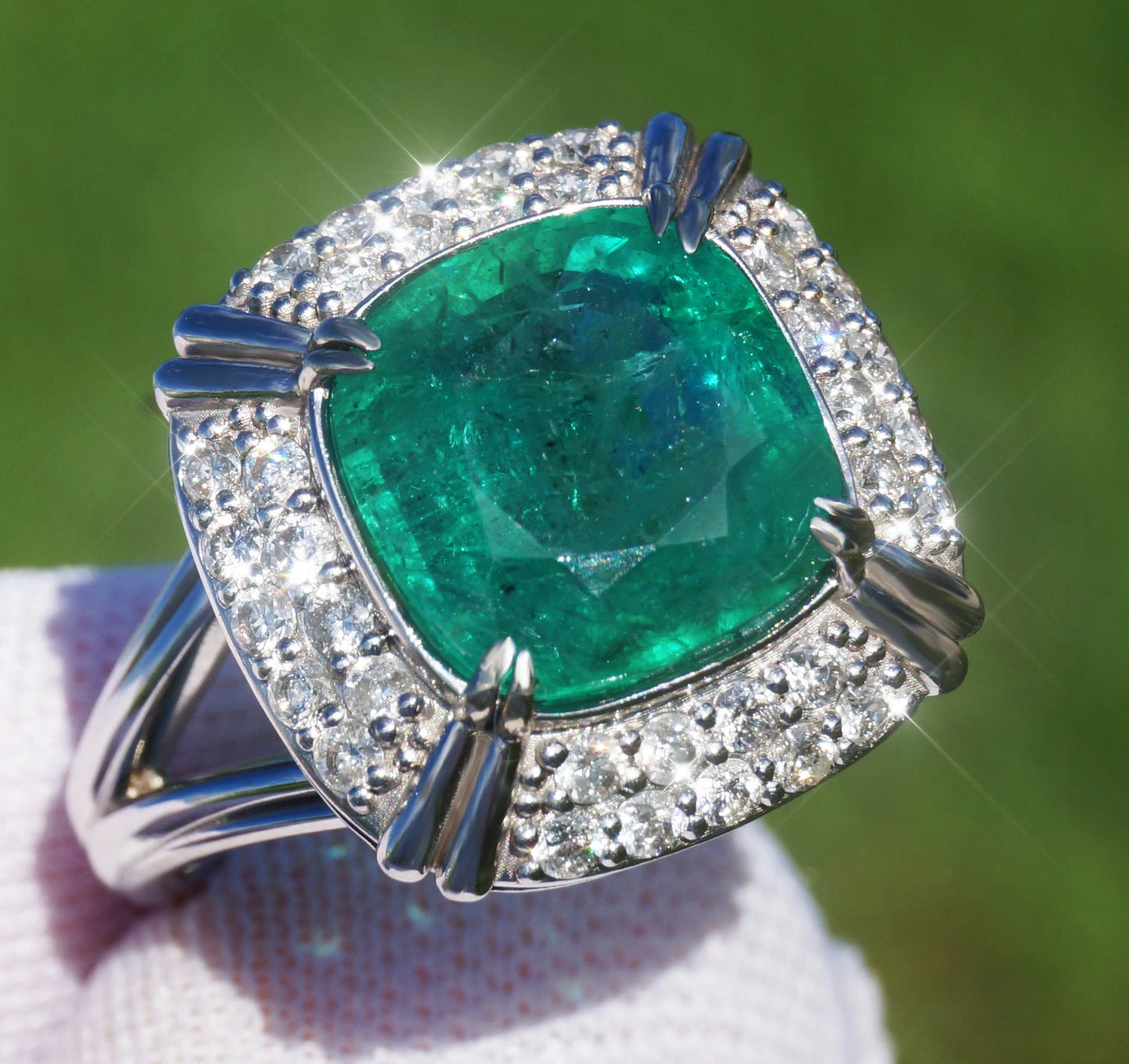 Emerald diamond ring gold white 14k gia certified 5.24ctw green cushion cut